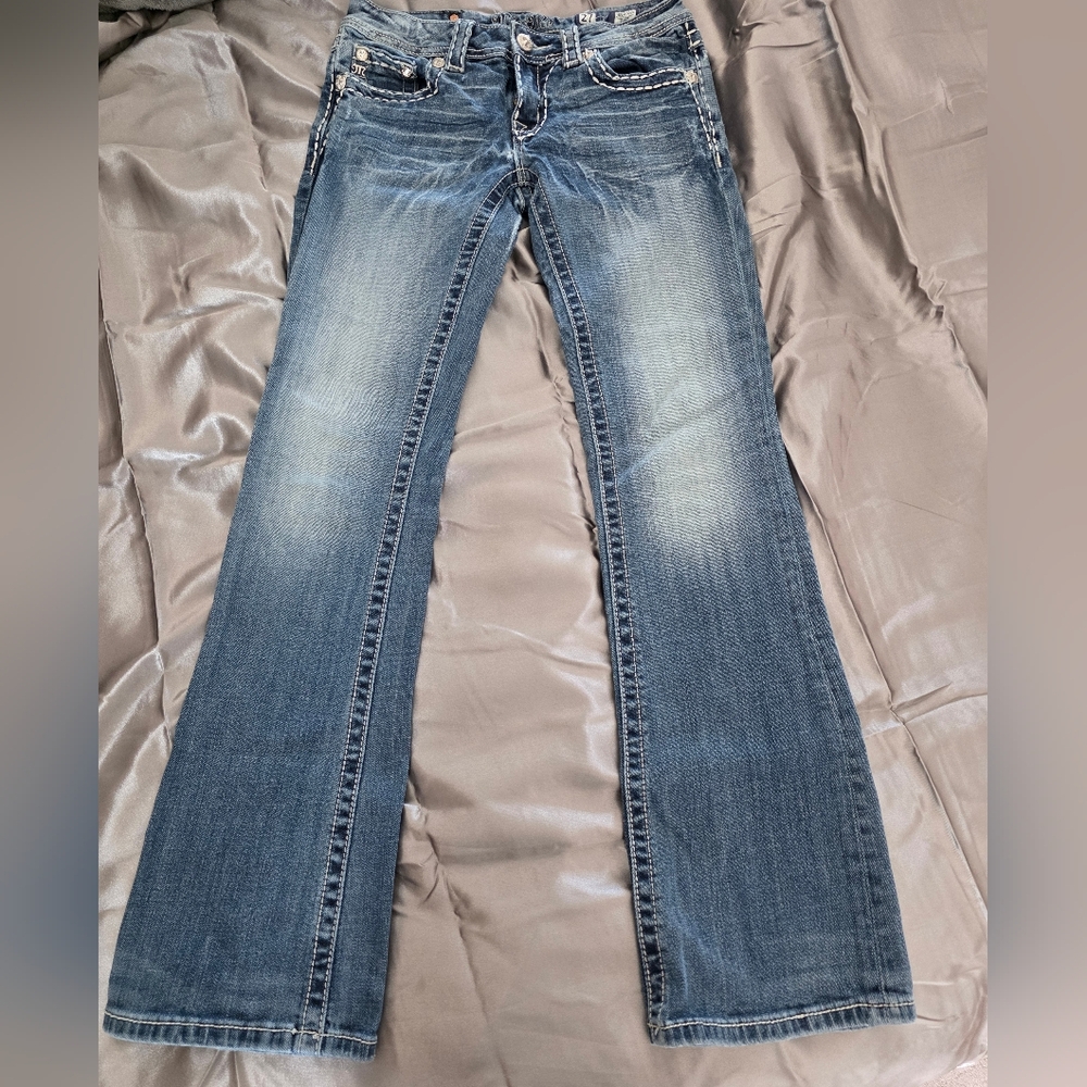 Women's Miss Me Blue Jeans Sz 27